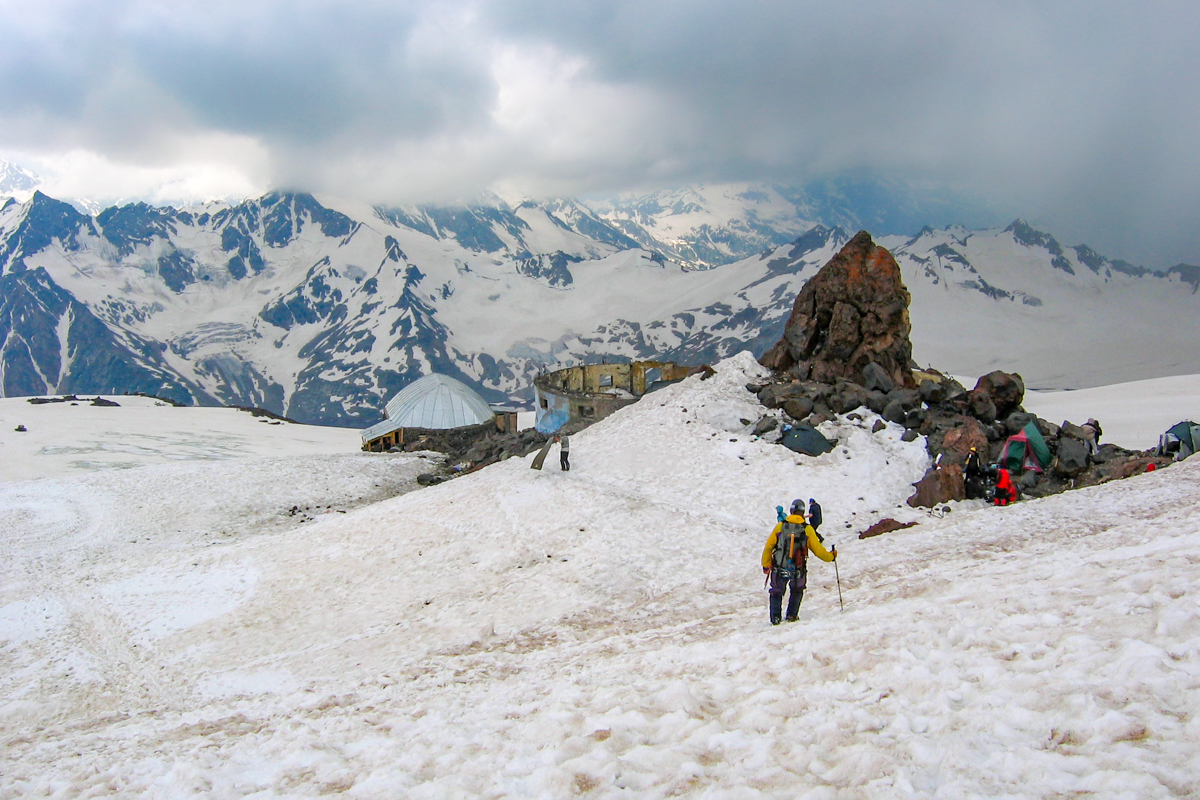 Elbrus Descent